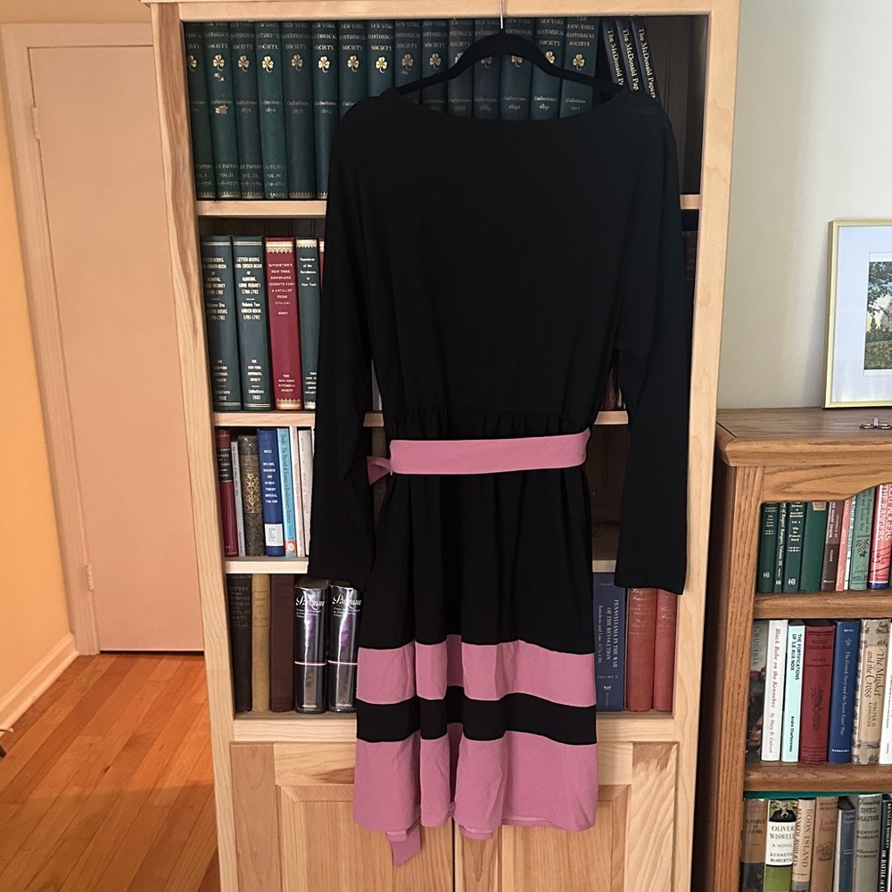 BloomChic Black and Mauve Tie-Waist Long Sleeve Dress - Picture 5 of 5